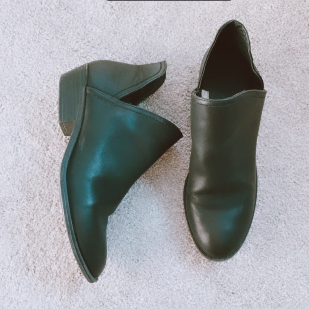 Black ankle booties